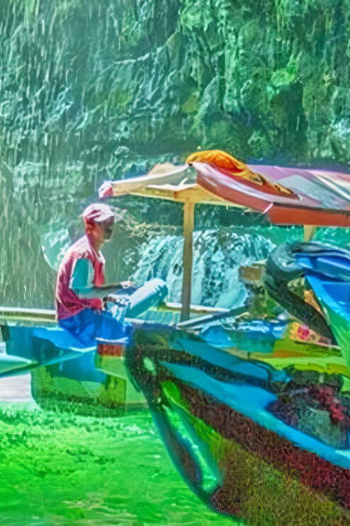 Jakarta Tour :Green Canyon, Hotspring, Volcano 3 Day 2 Night - Key Points