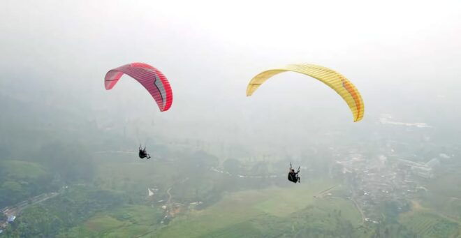 Jakarta Tour: Paragliding Top Mountain & Tea Plantation - Safety Measures in Paragliding