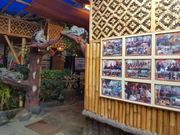 Jakarta: Volcano, Indonesian Coffee Production, Hot Spring - Cultural Significance of Volcanoes
