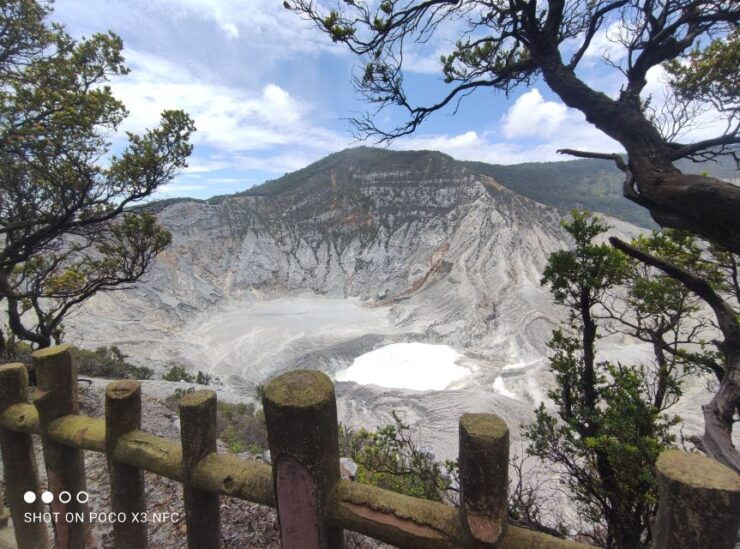 Jakarta: Volcano, Waterfall &Beautiful Local Village Tour - Tour Highlights