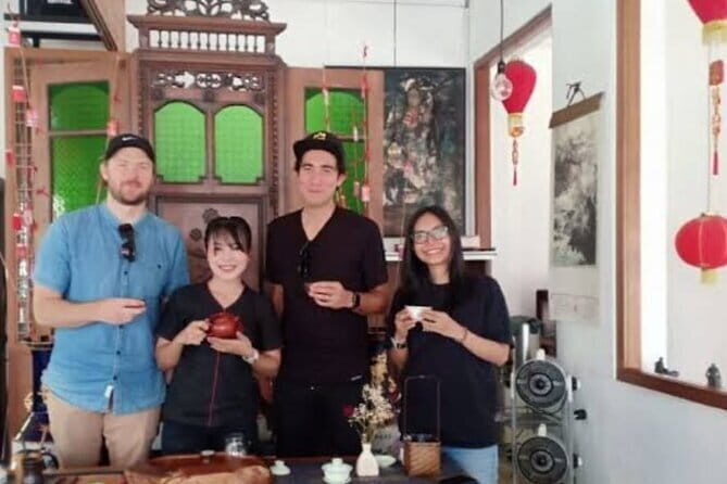 Jakarta Walking Tour with Public Transportation Visiting Sites - FAQ