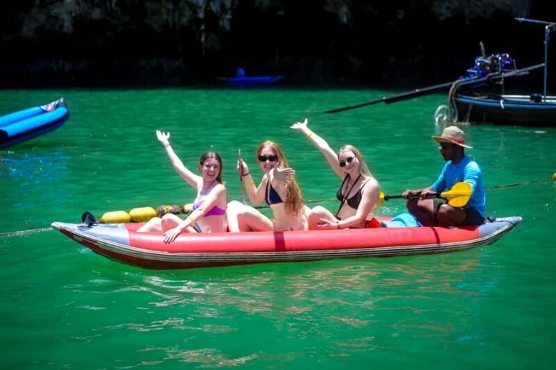 Jame bonds canoe 7 point 6 Island Premium trip - FAQ