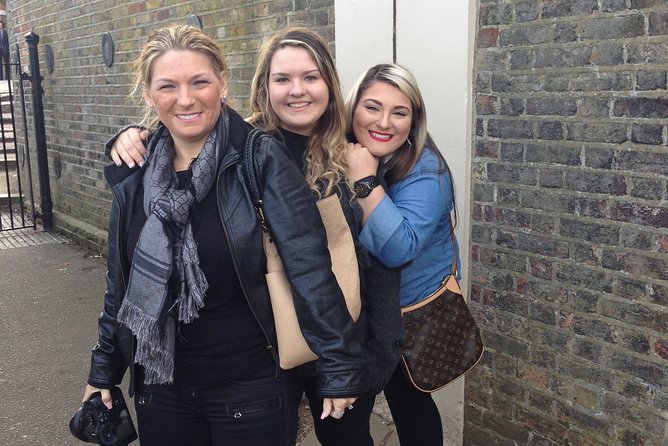 James Bond 007 Ultimate Spy Taxi Tour - Tour Details