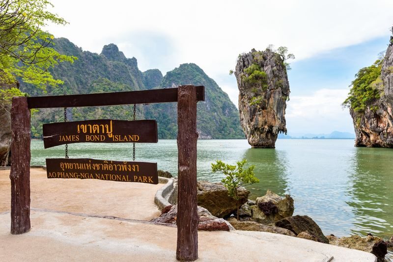 James Bond and Hong Island by Speedboat or Big Boat or Longtail Boat - Phang Nga Bay is more than a movie backdrop
