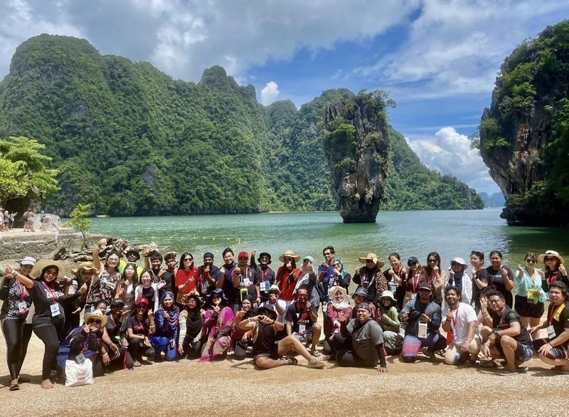 James Bond and Yao or Khai Island Day Trip by Speedboat from Phuket - Khao Tapu and Khao Phing Kan: the James Bond stop
