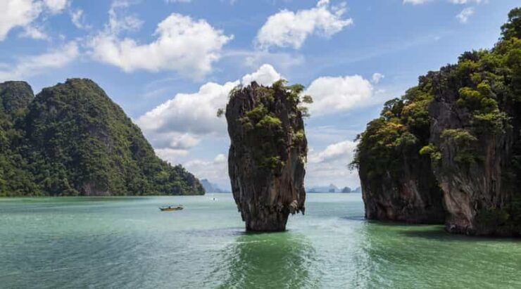 JAMES BOND ISLAND AND CANOE ROUTE AMONG MANGROVES - Key Points