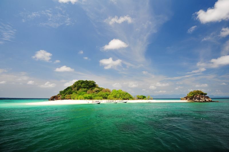 James Bond Island & Canoe Tour by Longtail Boat-Full Day from Phuket - Longtail boat, group size and guide