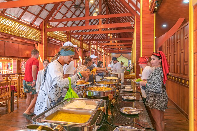 James Bond Island Private One-Day Tour With Canoeing - Expert Guides and Knowledgeable Staff