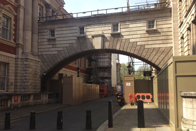 James Bond Private Tour - Reviews