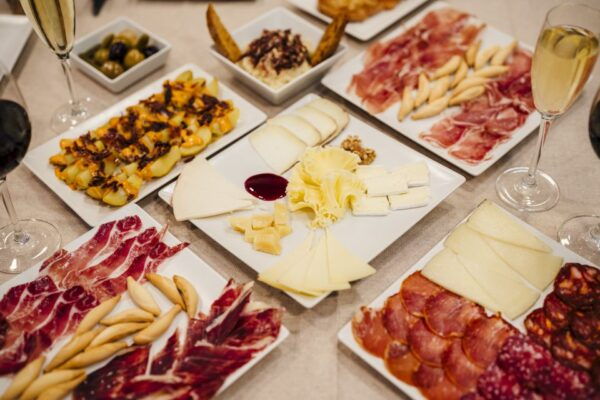 Jamón, Cheese and Wine Experience Near Sagrada Familia - Frequently Asked Questions