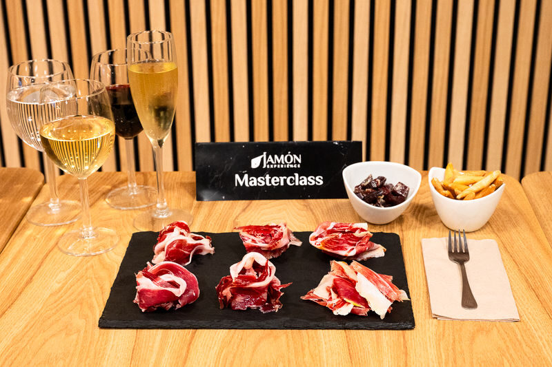 Jamon Experience Masterclass - Who will enjoy this class most