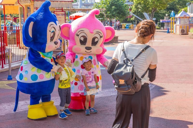 Japan Monkey Park Admission Ticket in Aichi - Seasonal shows and the summer pool