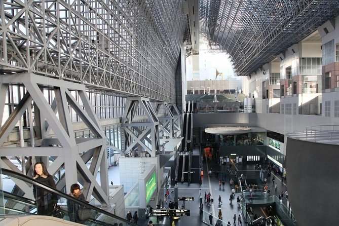 Japan Railway Station Shared Departure Transfer : Kyoto City to Kyoto Station - Minimum Fare Requirement
