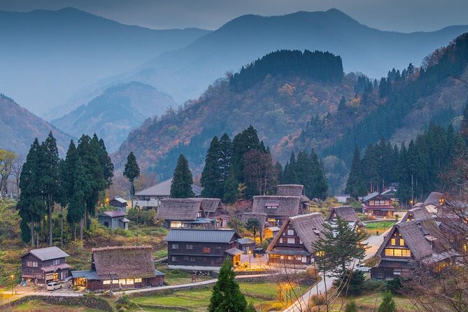 Japan World Heritage: Shirakawago & Gokayama Ainokura Excursion - Shirakawago Village Visit