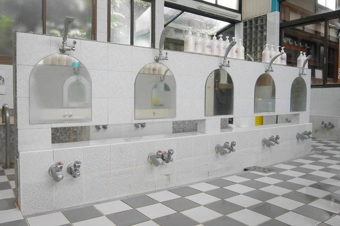 Japanese Bathhouse With Craft Beer and Soul Food - Tour Information