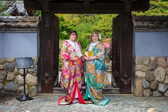 Japanese Bridal Photography Experience in historic Uchiko - FAQs