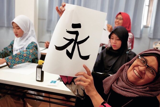 Japanese Calligraphy Experience in Tokyo at the Antique House - Price, Booking, and Cancellation Policy