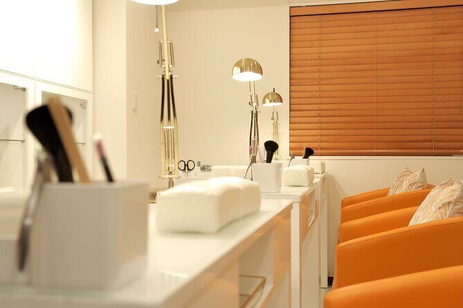 Japanese Gel Nail Art Experience in Ginza Tokyo - The Experience: What to Expect