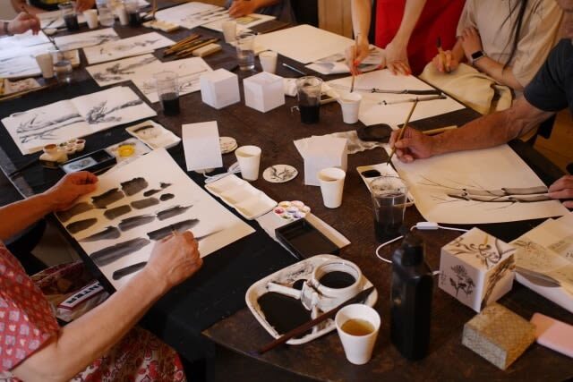 Japanese Sumi-e Ink Painting Experience at a Tea Shop in Tsukiji - Who will enjoy this Tsukiji workshop