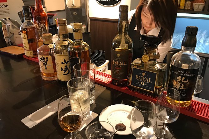 Japanese Whiskey Tasting; Relaxed and Educational in the Bar - Discovering Rare and Limited Edition Whiskeys
