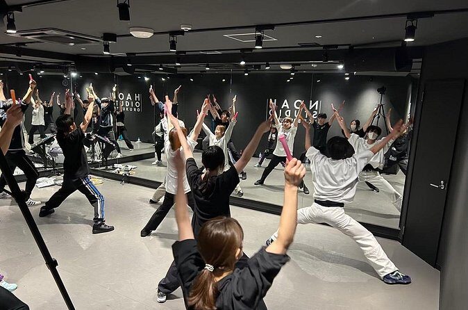 Japanese Wotagei Workshop in Tokyo Learn from a Champion - Why This Workshop Matters: Authentic Cultural Exposure