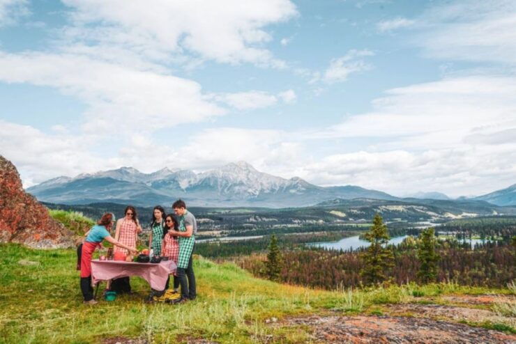 Jasper: Mountain Hike and Backcountry Cooking Class and Meal - Booking Information