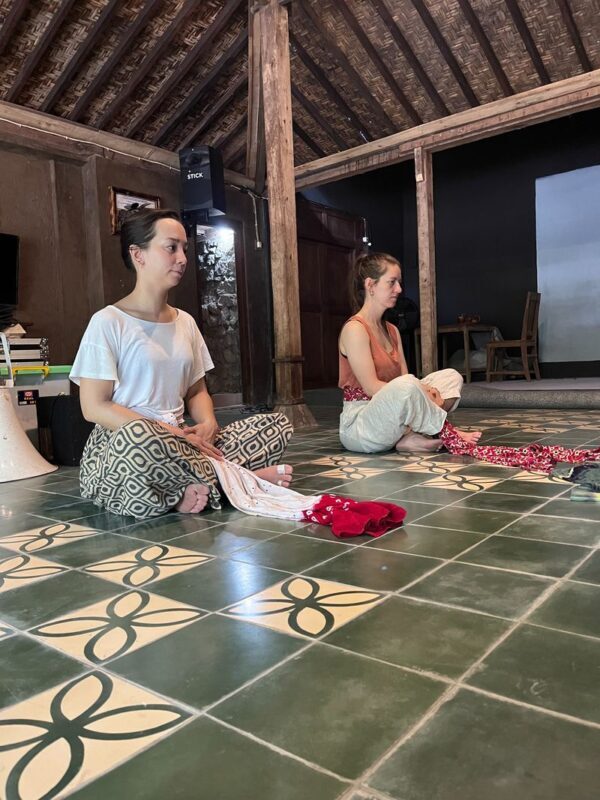 Javanese Dance and Gamelan Traditional Music Workshop in Yogyakarta - What the price buys, and which class to choose