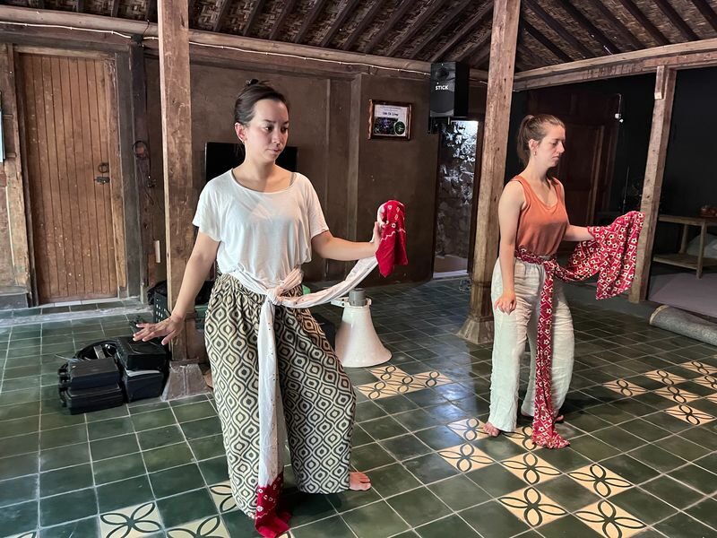 Javanese Dance and Gamelan Traditional Music Workshop in Yogyakarta - Who will get the most from it