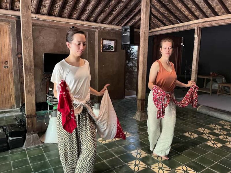 Javanese Dance Workshop with Kraton Palace Dancer - Good To Know