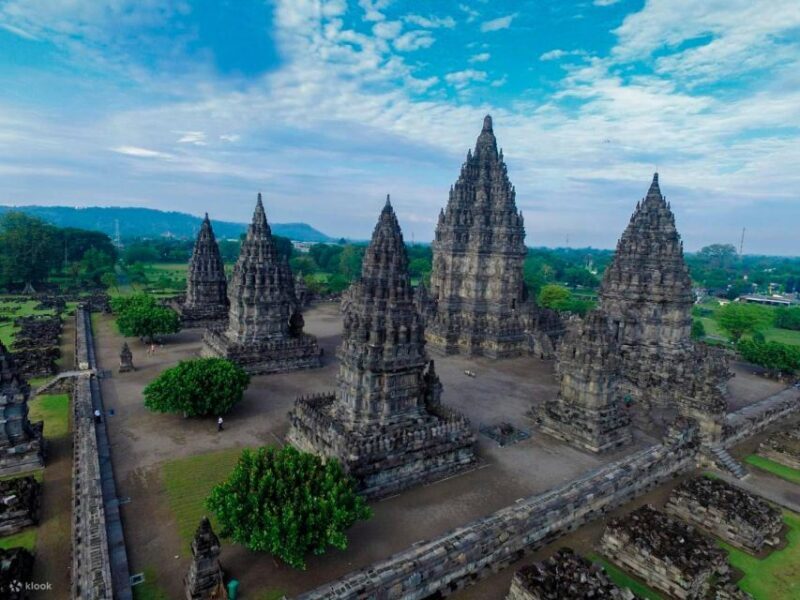 "Java's Cultural Heritage: Borobudur and Prambanan Tour" - FAQ