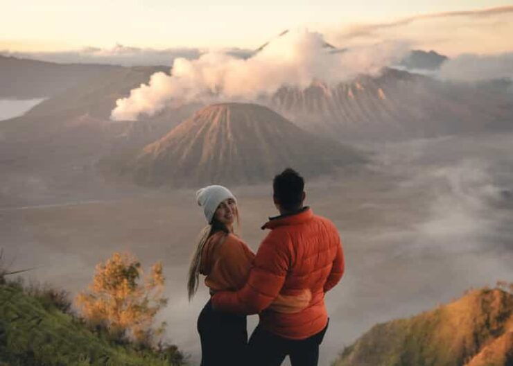 Javas Highlight Guided Tour From Jakarta or Bali - Key Destinations Explored