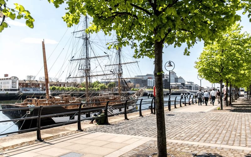 Jeanie Johnston Tallship Emigrant Experience in Dublin - Exhibits that put people behind the history