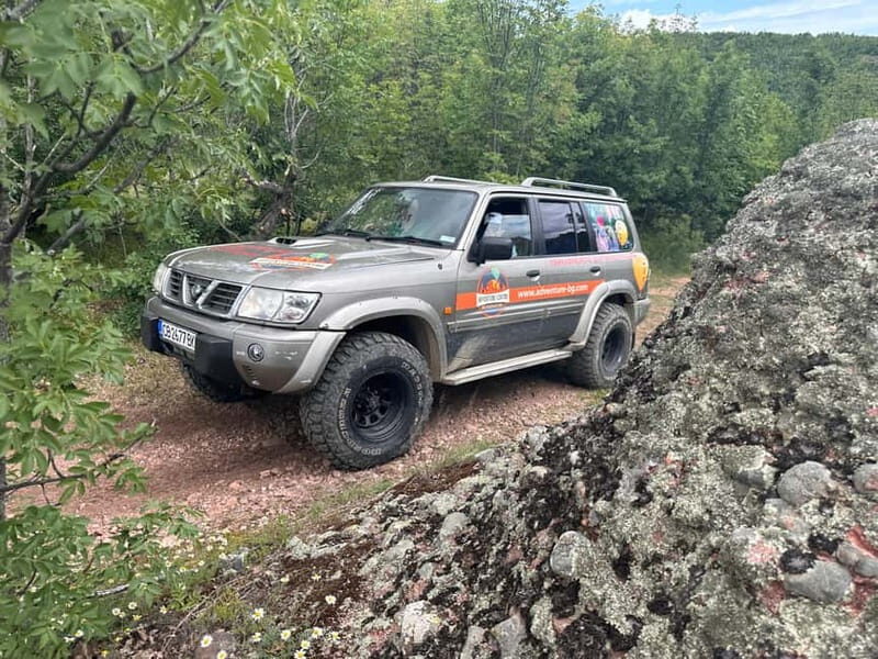 Jeep Safari around the Rocks of Belogradchik - The Basic Experience