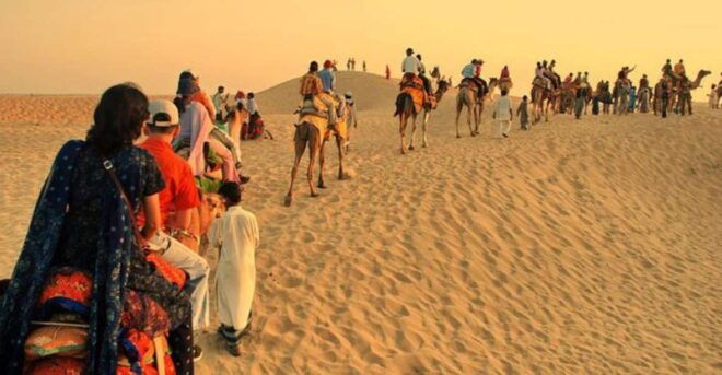 Jeep Safari, Camel Ride, Folk Dance & Buffet Dinner in Jaisalmer - Sunset and Folk Dance Spectacle