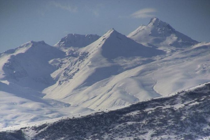 Jeep Tour to Amberd- Mt Aragats-Kari Lake - Tour Inclusions