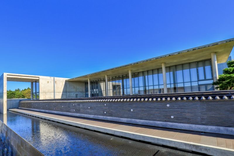 Jeju Bonte Museum Ticket - Gallery 2: Modern art and a view of the coast