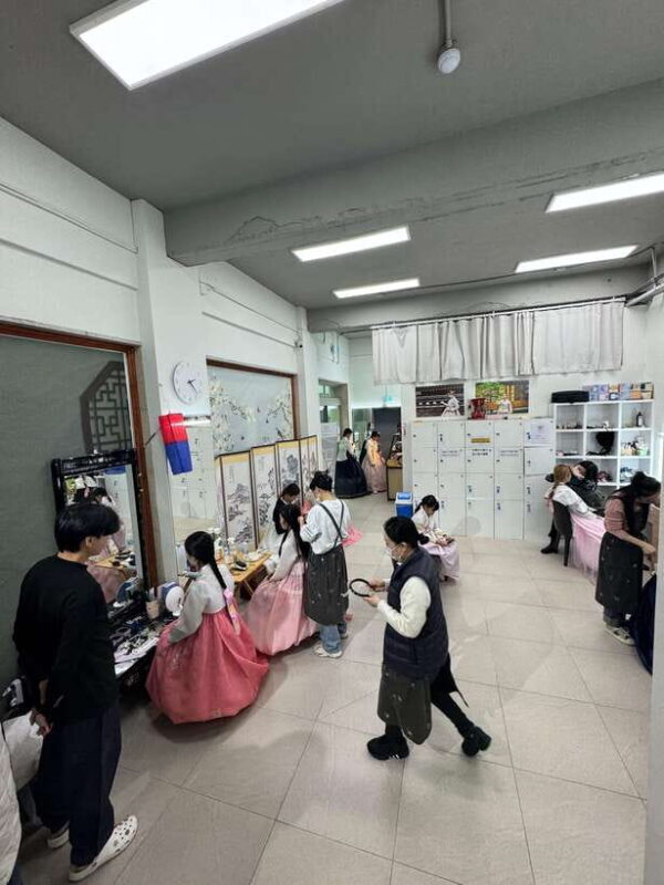 Jeju city walking tour with a certified guide - FAQ