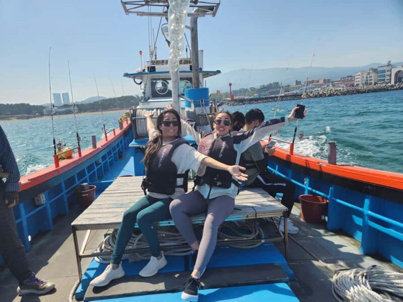 Jeju: Hidden Gems Sea Boat Fishing Tour with Lunch - Who Will Love This Tour?