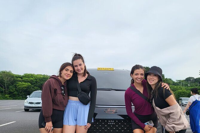 Jeju island Jumbo Taxi Private Tour with Mr.Hong South of Jeju - Good To Know