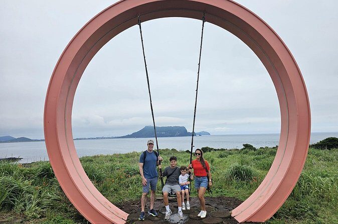 Jeju island Private Day Tour for Cruise Customers - Seongeup Folk Village: Living History