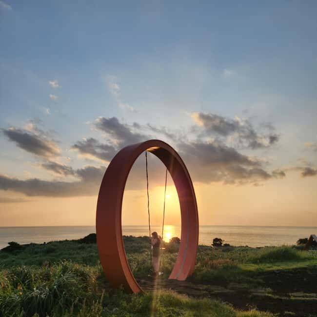 Jeju Island: Sunrise Guided Tour with Hotel Pickup - Good To Know