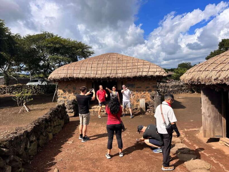 Jeju island: Van tour with a guide who the most loves JEJU - Who Will Love This Tour?