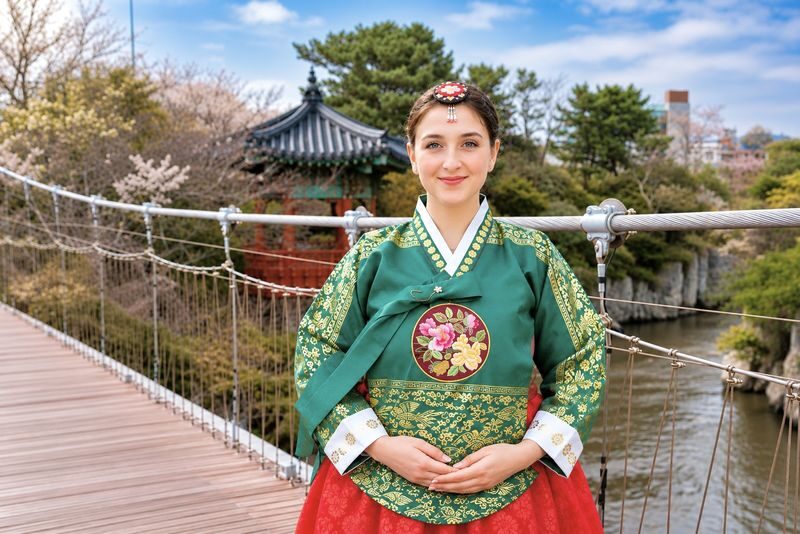 Jeju: K-drama Hanbok Photoshoot & Private Guided Tour - What makes this Jeju Hanbok outing worthwhile