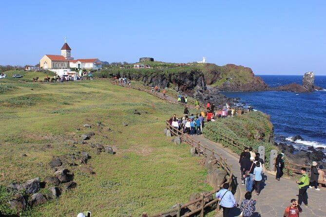 Jeju Private Car Charter Tour - An In-Depth Look at the Jeju Private Car Charter Tour