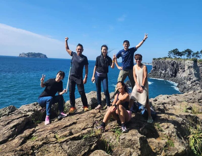 Jeju Private Taxi Tour with a Licenced English Guide-Driver - Why Choose a Private Taxi Tour in Jeju?