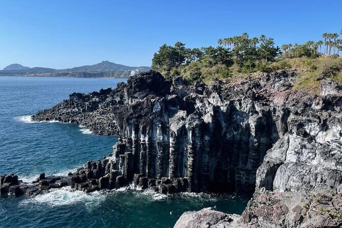 Jeju Southern UNESCO Full Day Tour with Mt.Halla - Authentic Reviews Reflecting the Experience