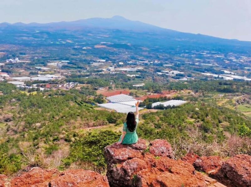 Jeju: Sunrise Small Volcano Hike (3 Hours, Pick-up) - The Authentic Experience of Jeju’s Dawn