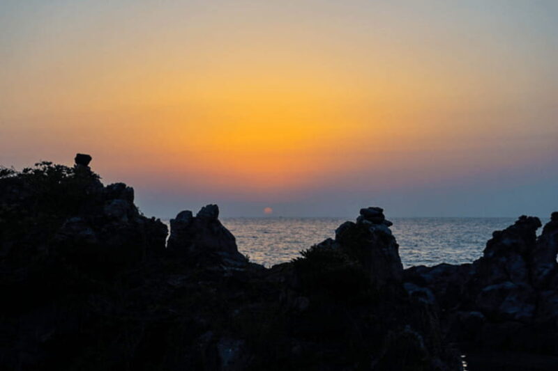 Jeju: Sunset Tour Olle Trail Walking Tour with Hotel Pickup - Discover the Magic of Jeju’s Sunset with the Olle Trail Walking Tour