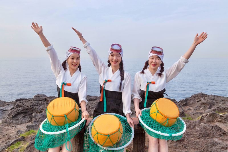 Jeju Traditional Sea Woman Haenyeo Cultural Experience - What the haenyeo costume experience is really about