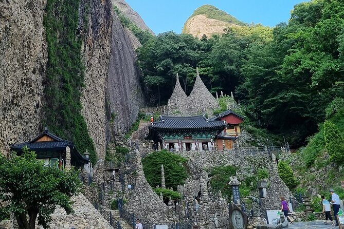 Jeonju Hanok Village and Maisan Tapsa Temple Day Tour From Seoul - Discovering Jeonju’s Cultural Heart